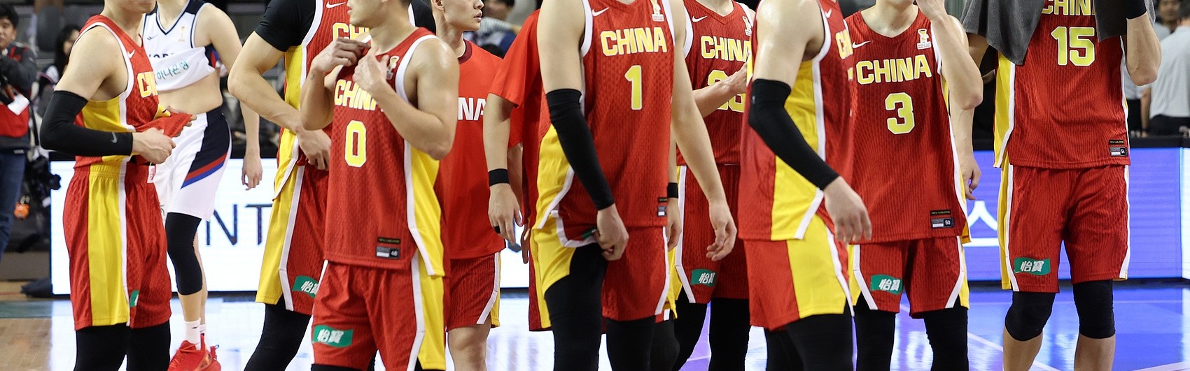 博鱼体育-男篮集训名单公布：赵睿&amp;赵继伟&amp;张镇麟领衔 周琦郭昊文落选