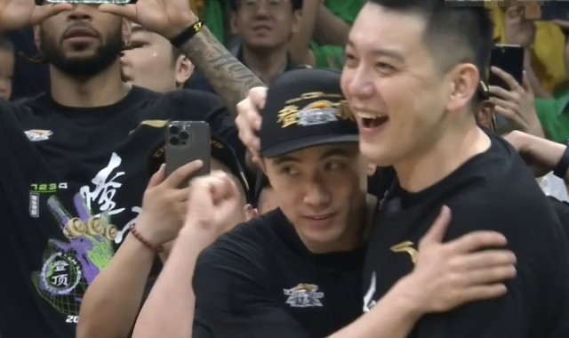 博鱼体育-杨鸣下课，最大输家只有一个！这次恐怕辽篮谁来都留不住赵继伟了